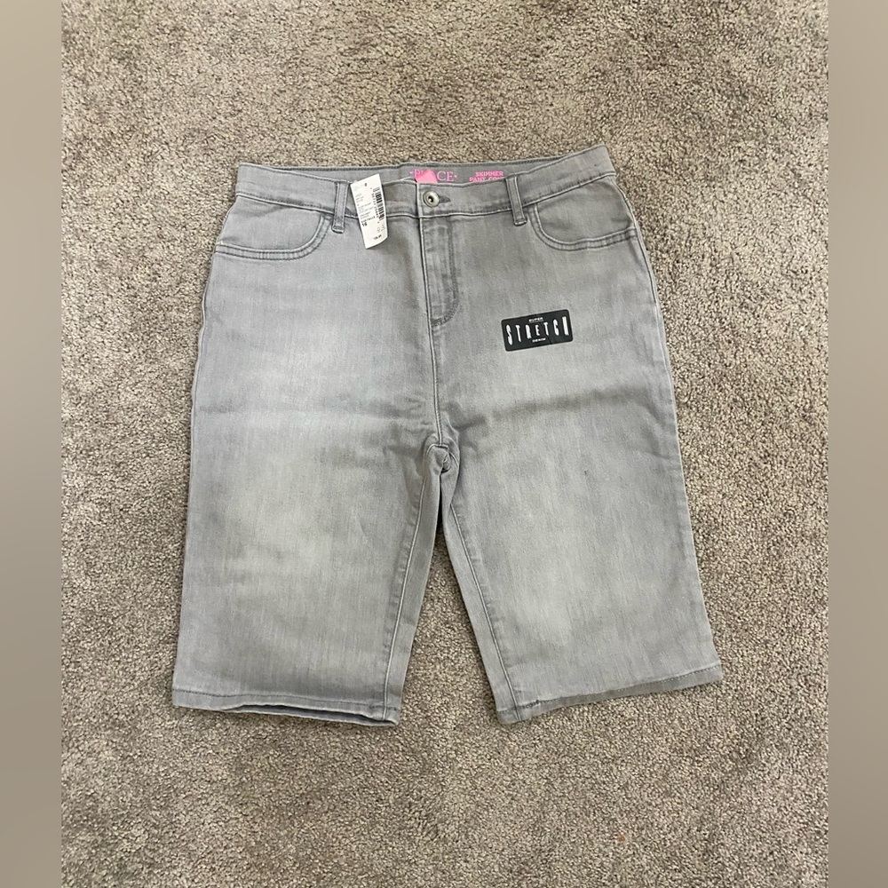 Girls Children’s Place Denim Skimmer Stretch Shorts size 16 NWT Grey